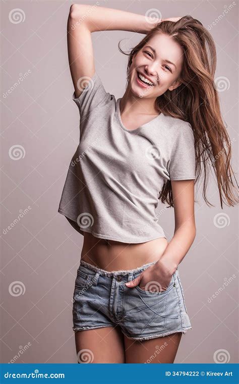 nakedteens.fun|Beautiful naked girl in a sexy pose .